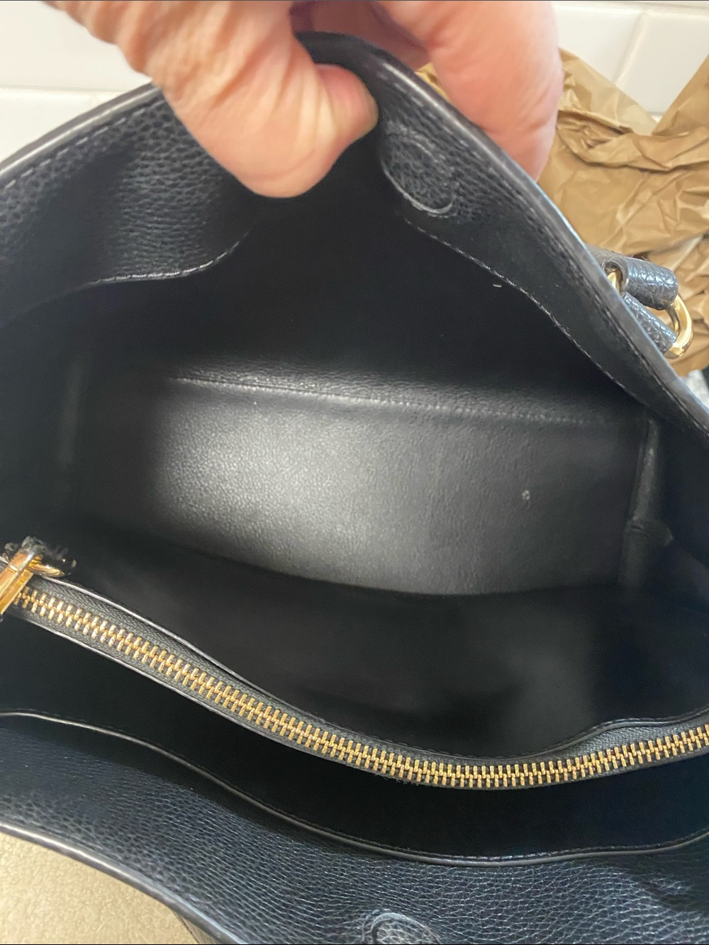 Michael Kors Black Pebbled Leather Tote with Gold-Tone Logo - Picture 11 of 16